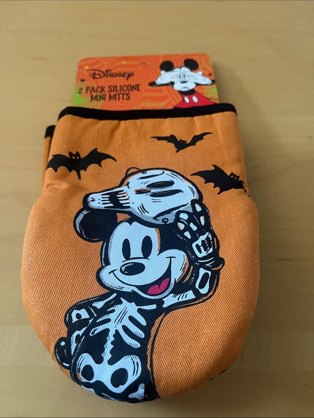 Disney Orange Mickey Mouse Skeleton Halloween Mitts
